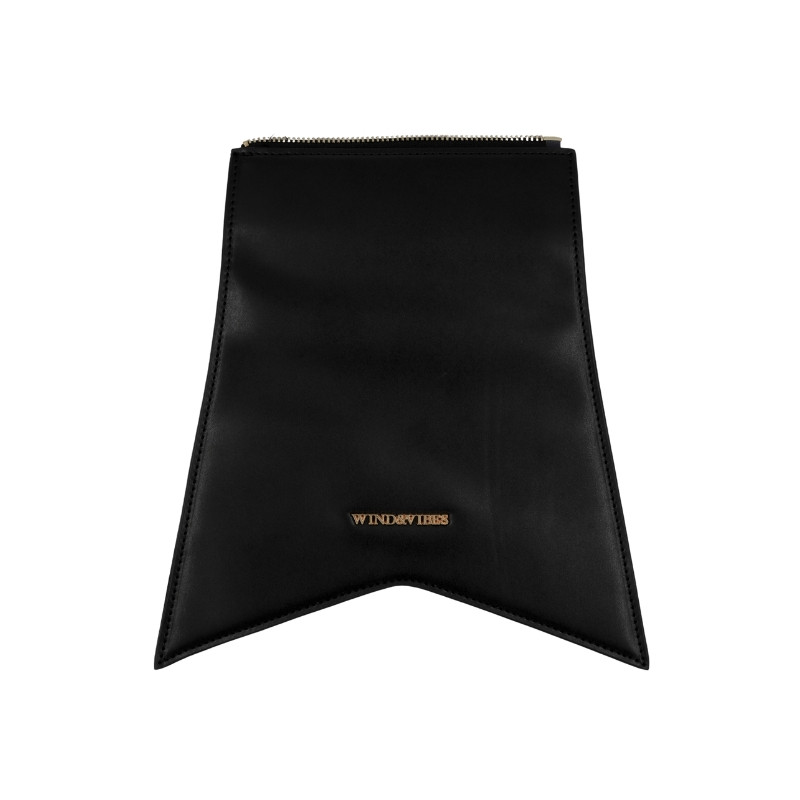 Fin Black